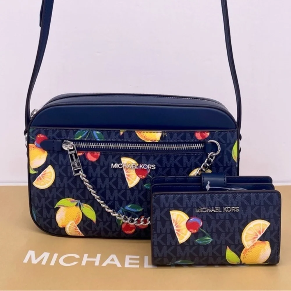 Michael Kors LG EW Crossbody Bag and Bifold Corner Zip  Medium Wallet